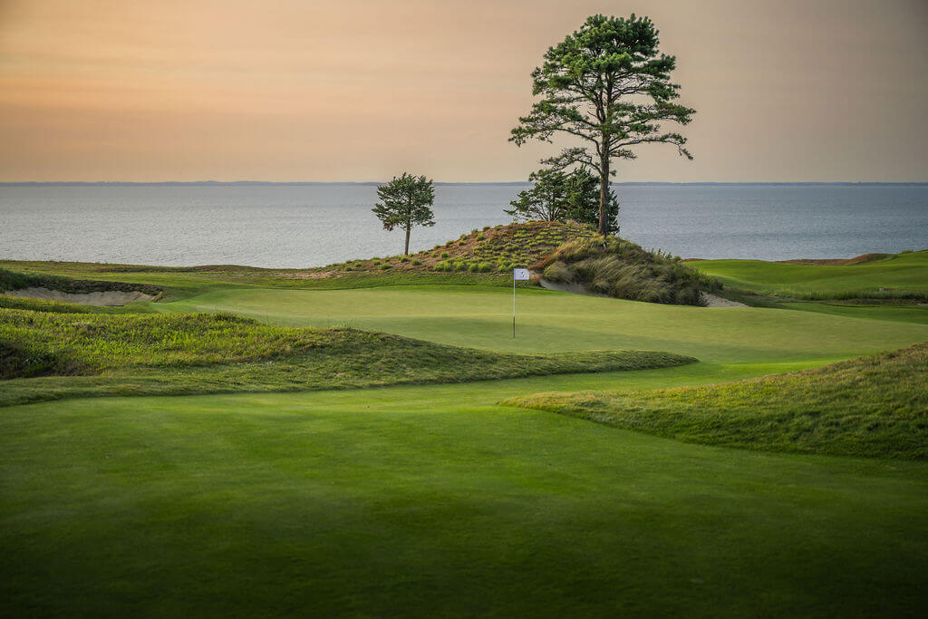 CLUBHAUS ×NOCOFFEE NO GOLF NECK PISTE Sebonack Golf Club - Classic