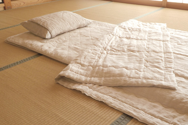 近江ちぢみの寝具 - 近江の麻 滋賀麻工業株式会社