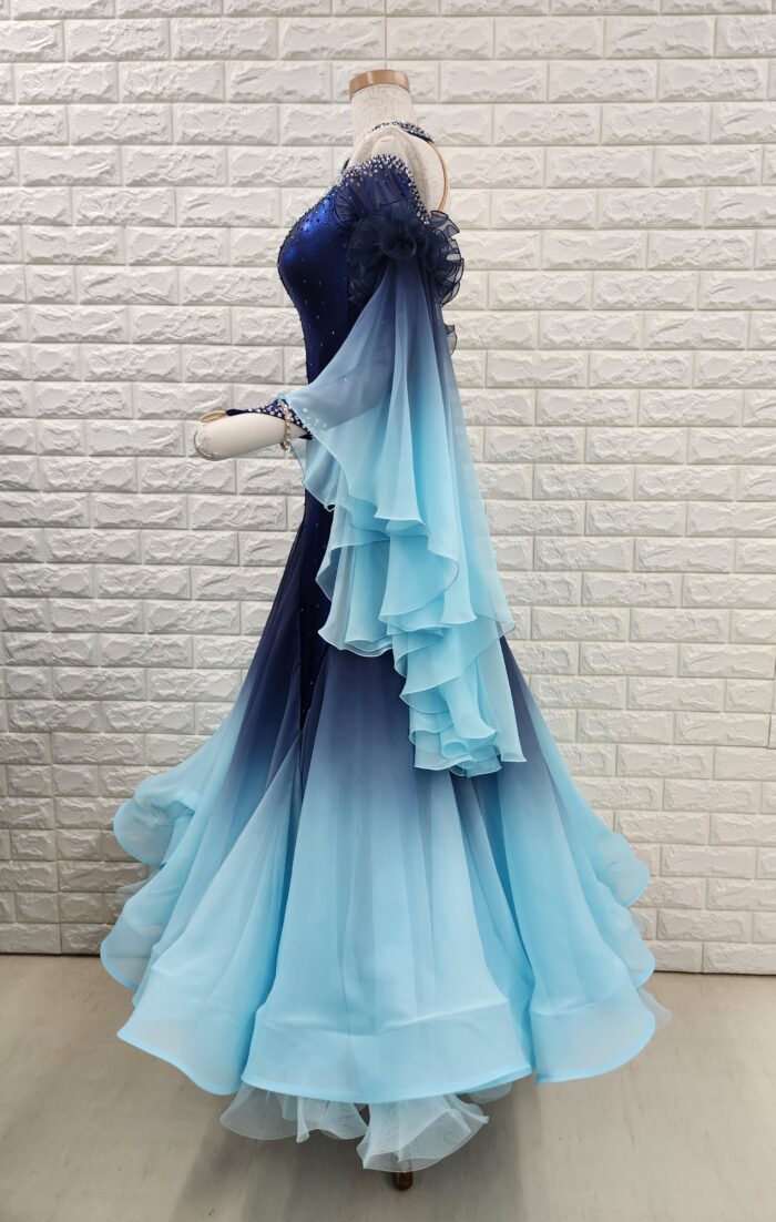 試着・レンタル・購入】社交ダンスドレス SMサイズ ネイビー×ブルー