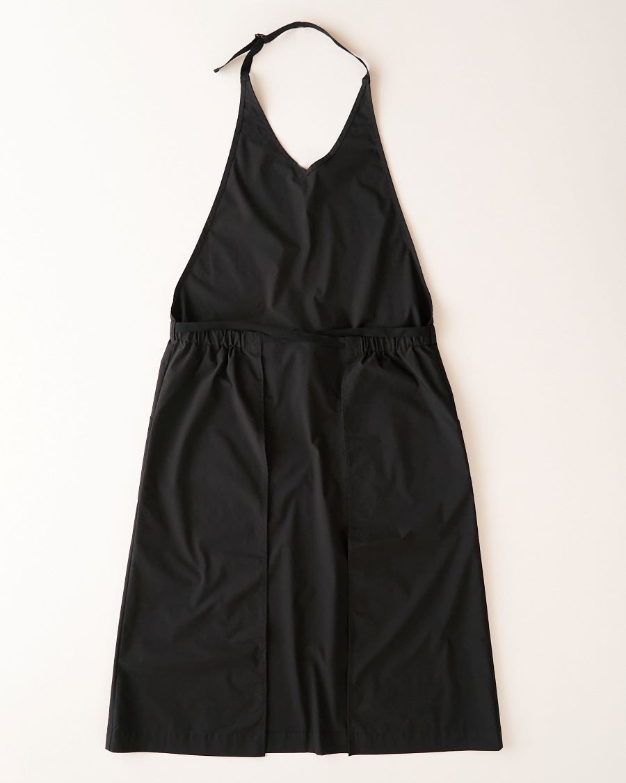 RASHIKI Vネックエプロンドレス | ユニフォーム総合メーカーのサーヴォ