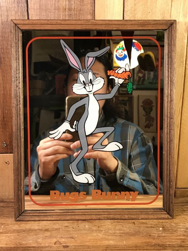 Warner Bros Looney Tunes “Bugs Bunny” Pub Mirror バッグスバニー