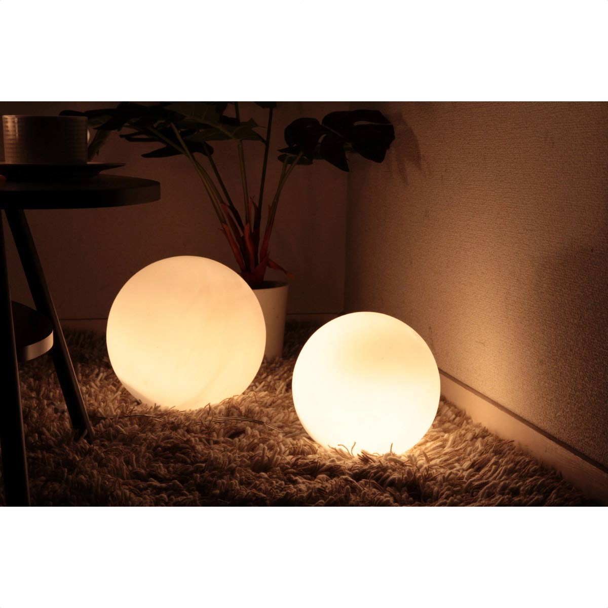 ボール型ランプ 直径20cm