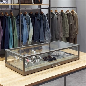 引き戸式アクリルショーケース 幅44.8cm