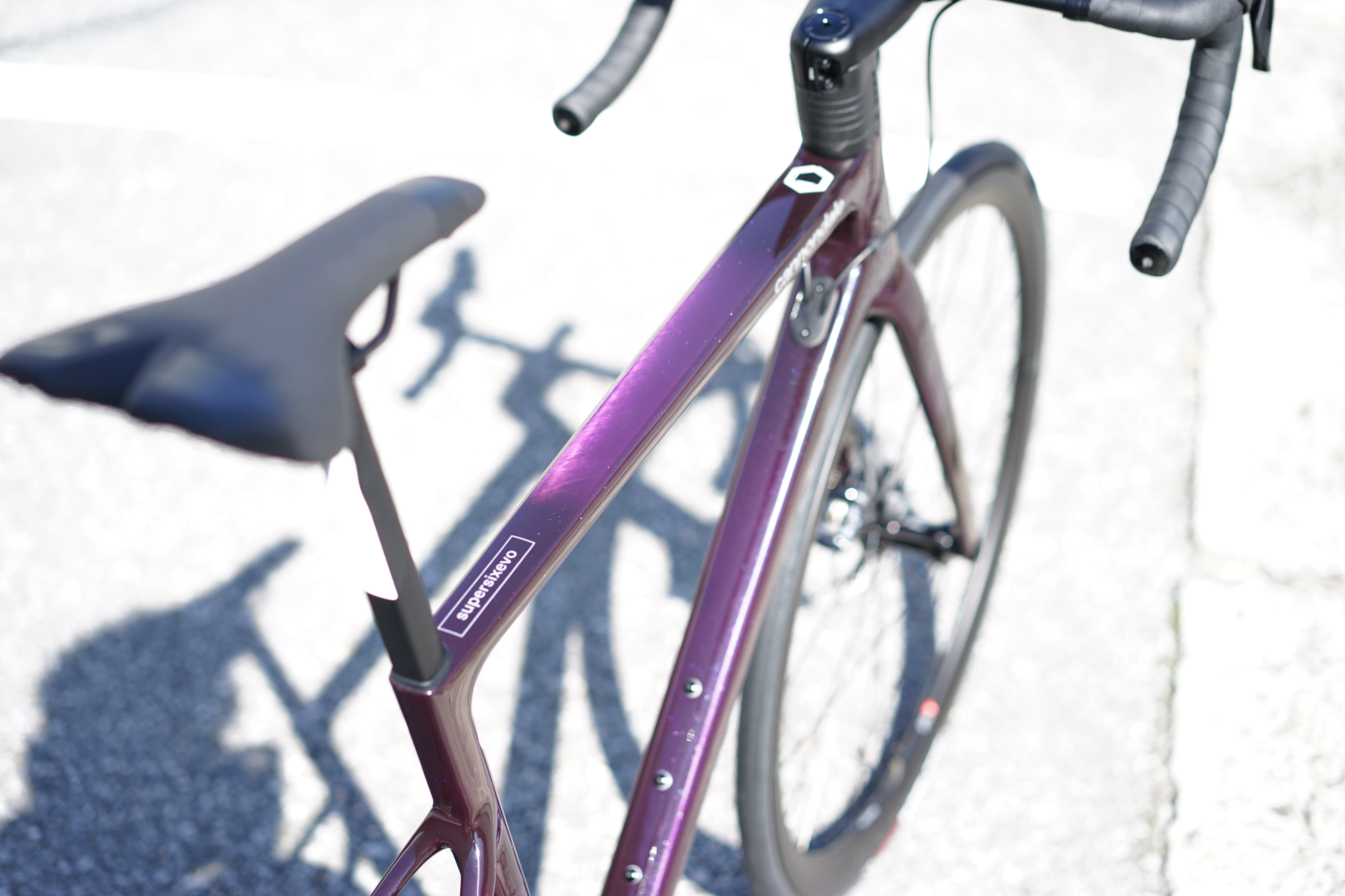 コスパ抜群！CANNONDALE SUPERSIX EVO DISC ULTEGRA Purple