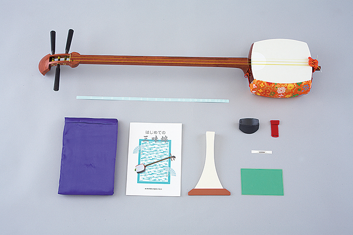 三味線 長唄 紅木 中竿 ハードケース付 三味線 長唄 紅木 中竿 ハード