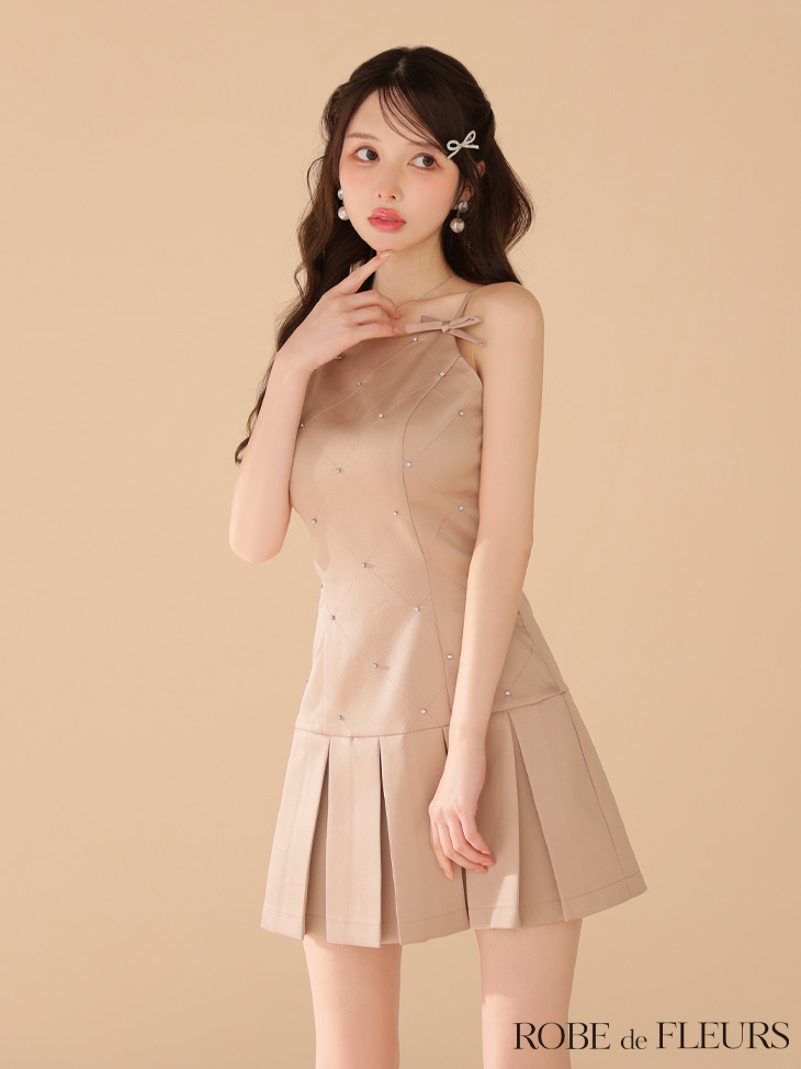 XSサイズあり【ROBE de FLEURS/ローブドフルール】サテン/ ビジュー