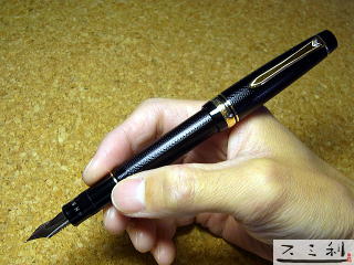 パイロット ジャスタス95万年筆 書き味調整機能付き万年筆 スミ利で