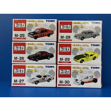 トミカミュージアム（絶版品）スーパー館（6台）レース館（6台）ギフト