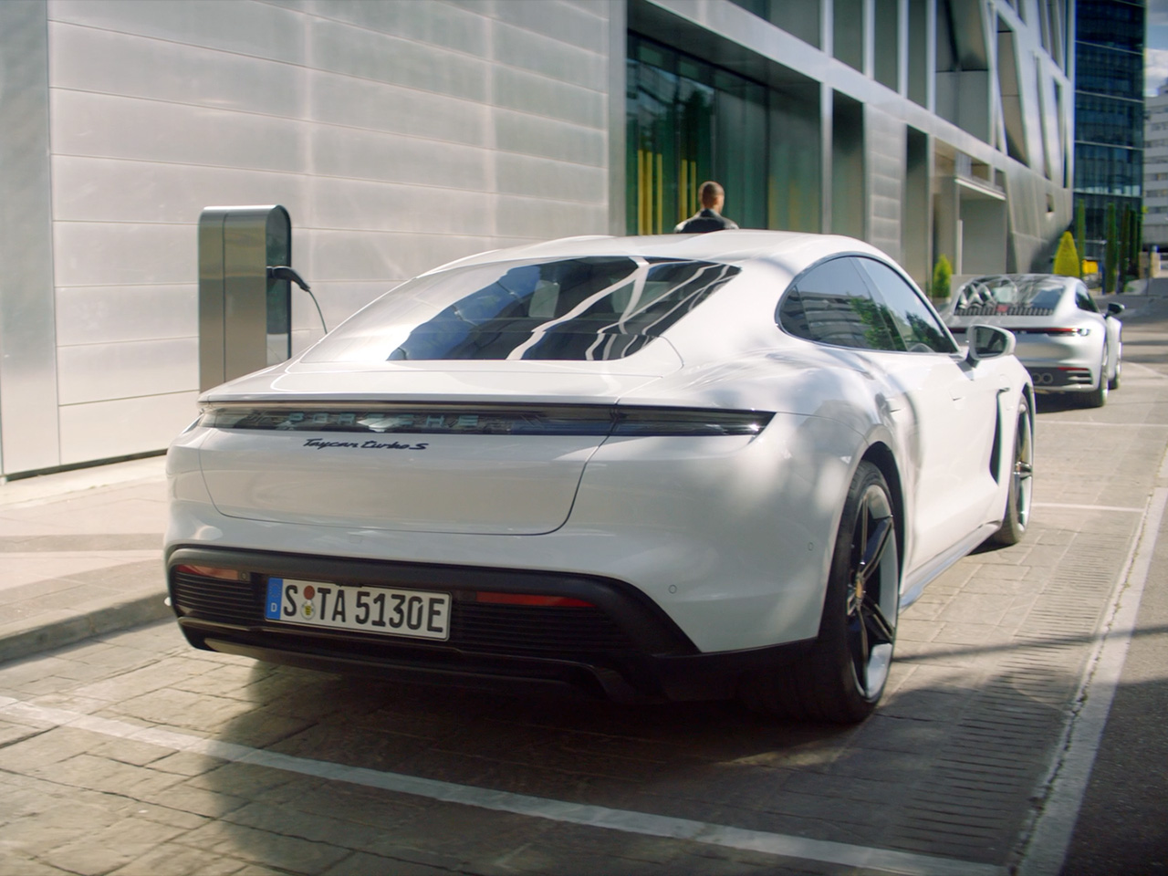 Porsche E-Performance - Charging － ポルシェジャパン