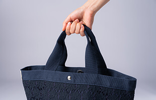 手を心地よくもみほぐす｜ソラーチハンドストレッチャー｜製品情報