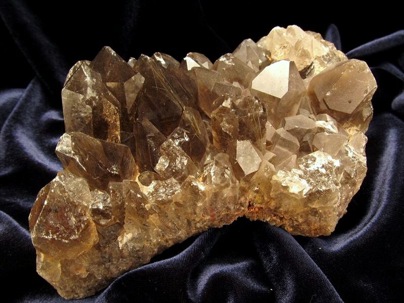 ☆希少！ルチル原石☆迫力のクラスター☆金運・財運アップのお守りに