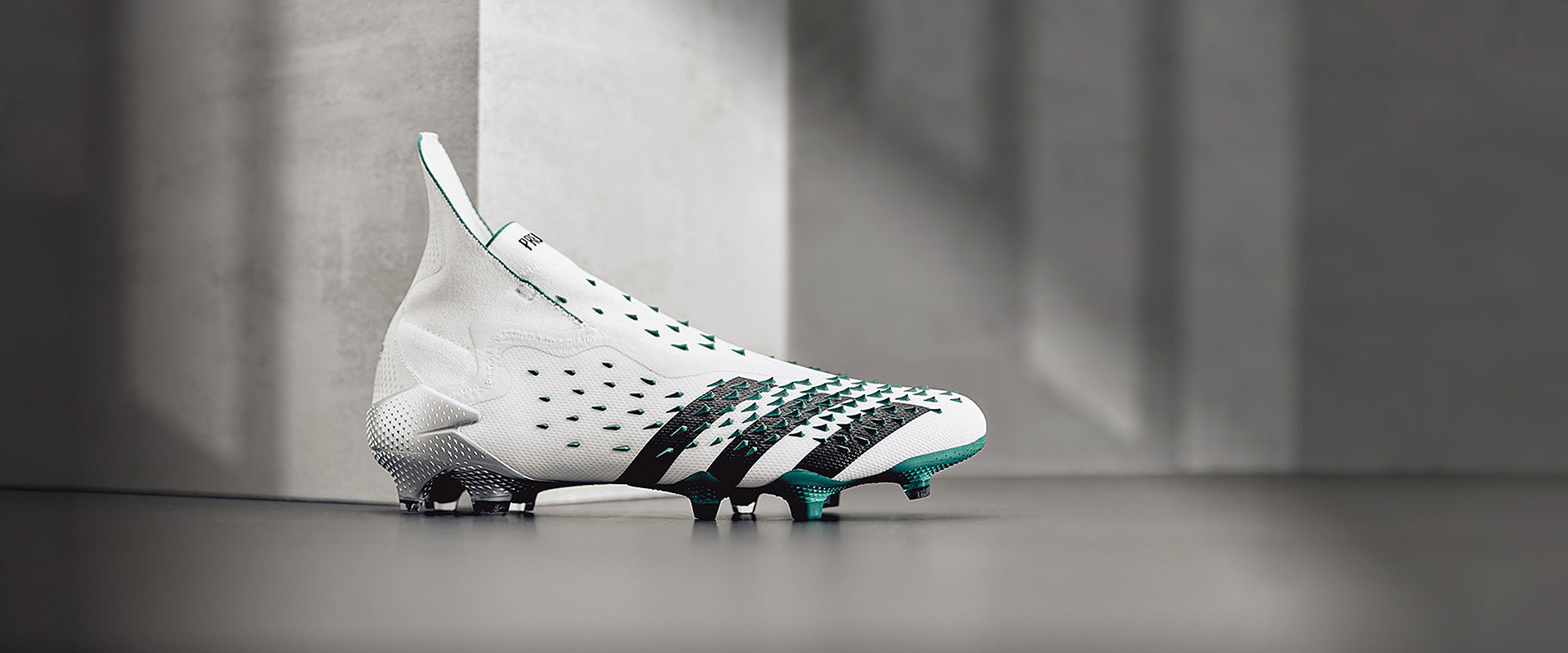 adidas Predator Freak+ FG EQT - Crystal White/Core Black/Sub Green
