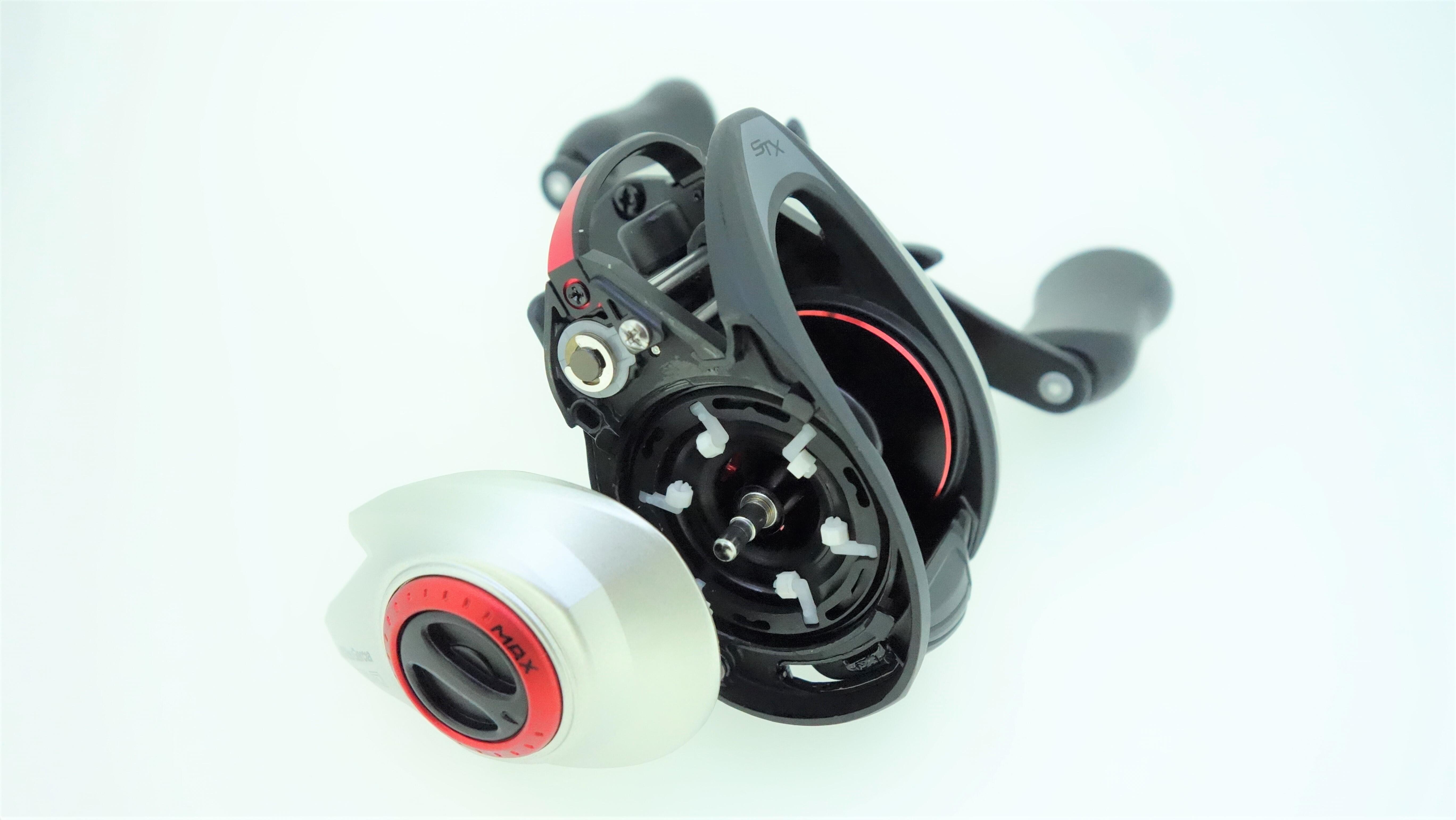 REVO5 STX (レボ5 STX)｜AbuGarcia｜釣具の総合メーカー ピュア