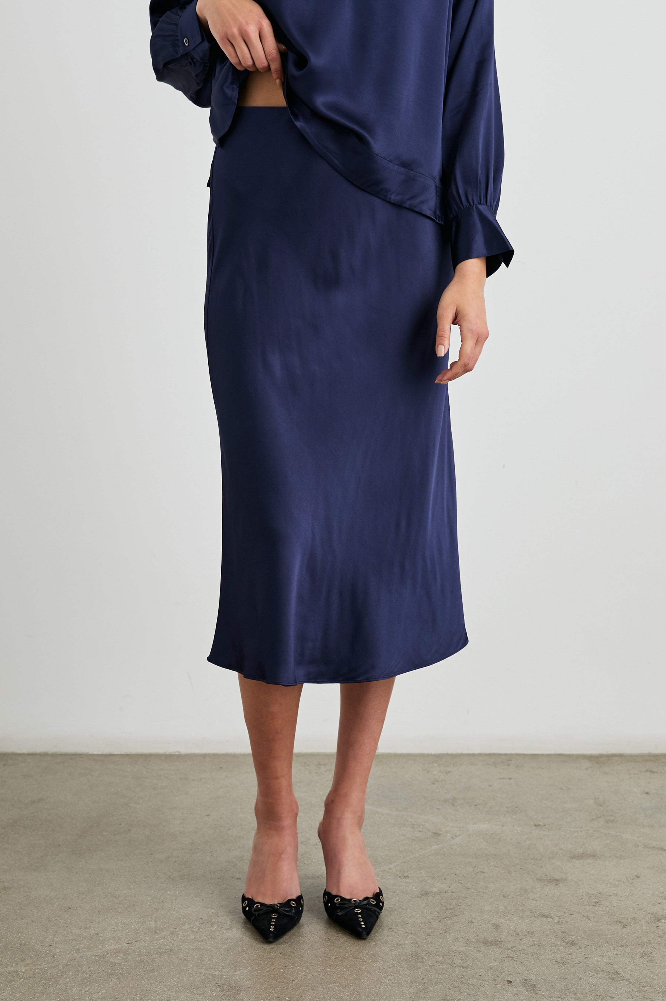 ANYA SKIRT - NAVY – Rails
