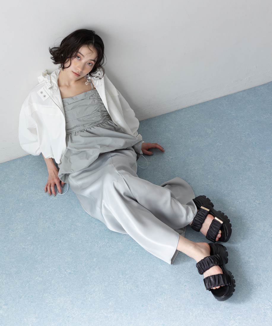 ギャザーベルトスポーツミュールサンダルRANDA公式サイト