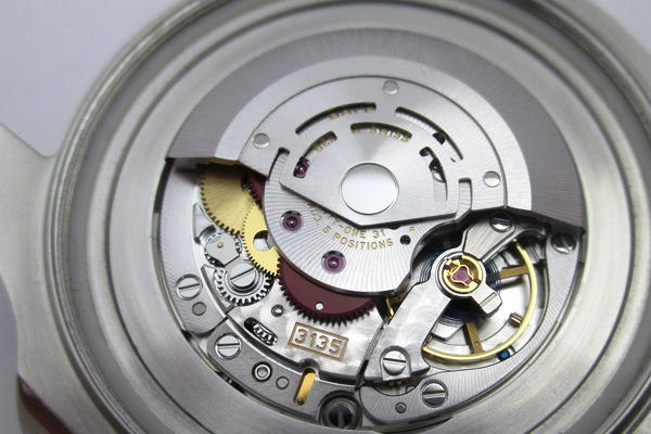 ロレックス グリーンサブ 116610LVを買うなら知っておかなければ