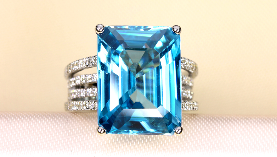 ブルージルコン 18.3ct ダイヤモンド 0.6ct ホワイトゴールド リング