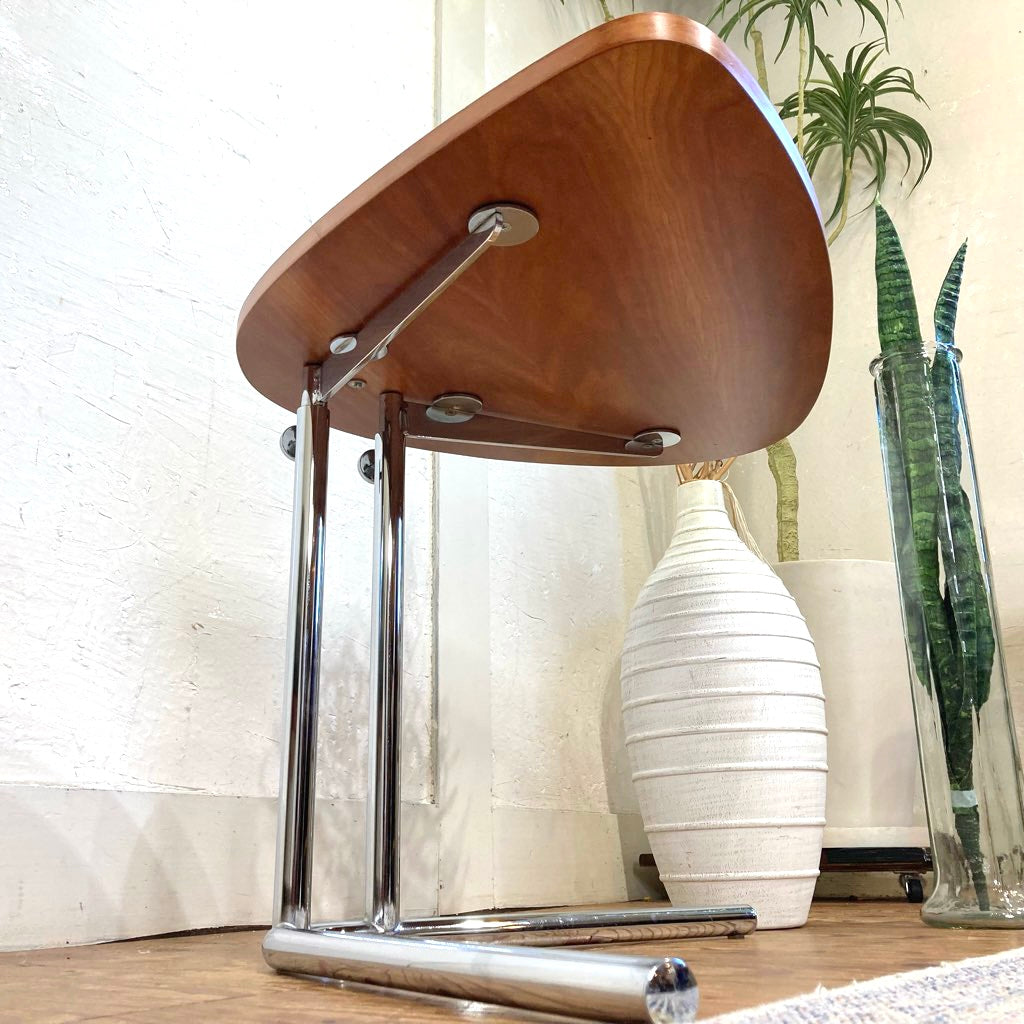 TECTA / テクタ K22 サイドテーブル オーク 中古 三角形 ソファ