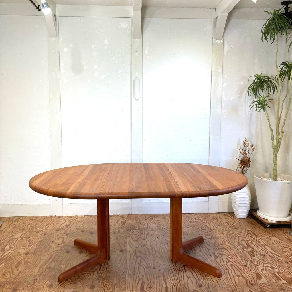 グドメ / Gudme Mobelfabrick 伸長式ダイニングテーブル チーク無垢