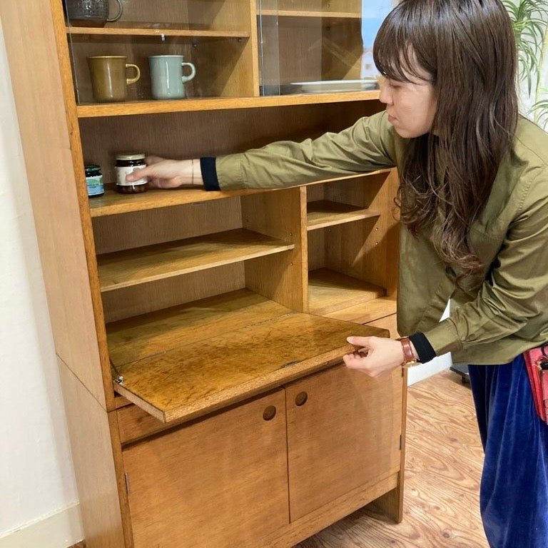 ブックシェルフ 食器棚 カップボード キャビネット オーク材 ジャパン