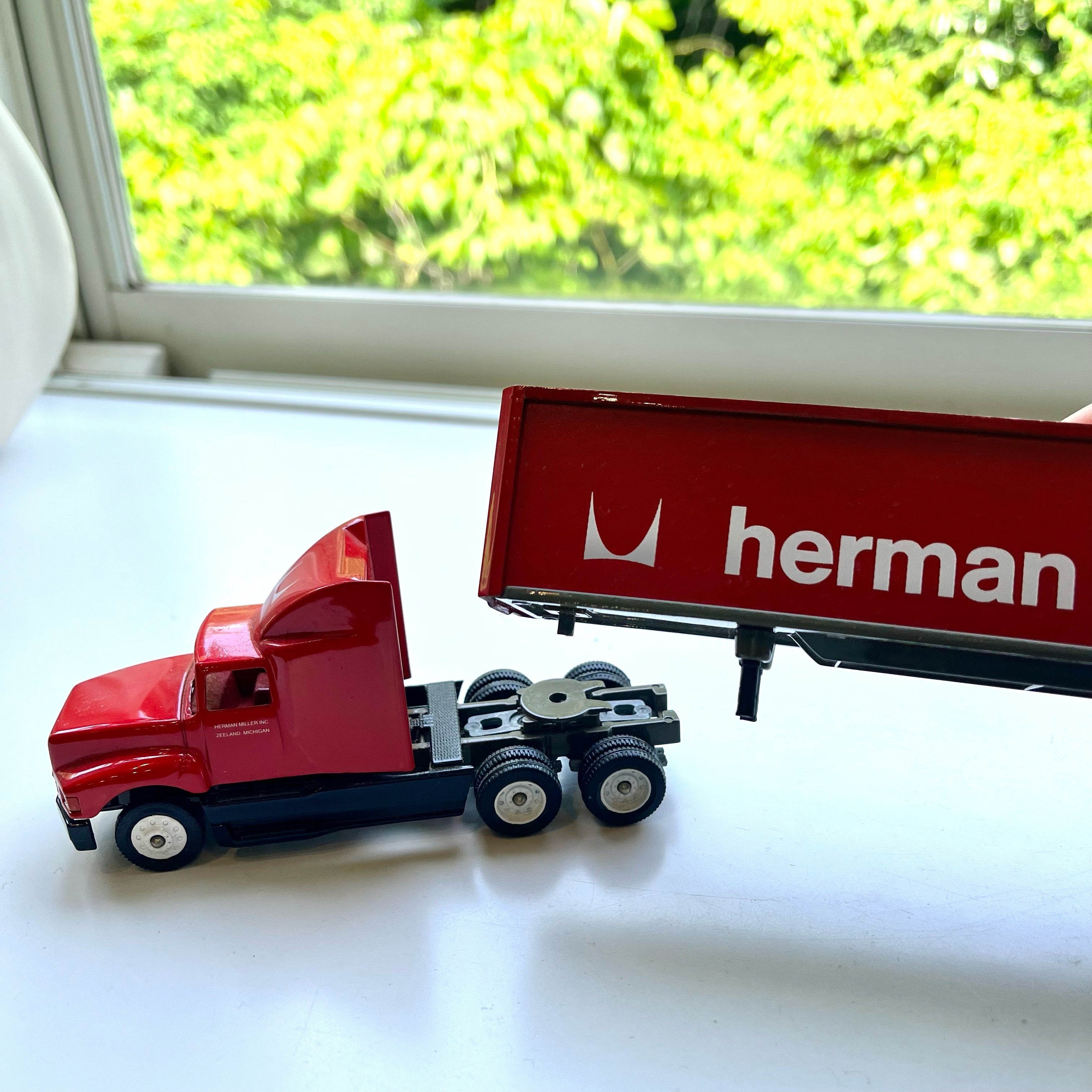 ウィンロス / WINROSS ハーマンミラー トレーラー ミニチュアトラック