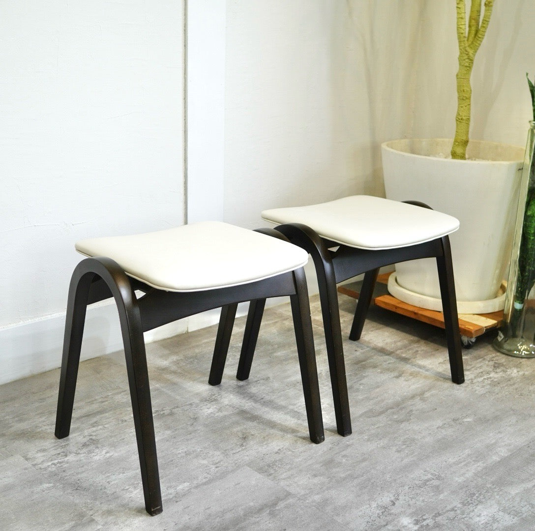 秋田木工 No.202 スタッキングスツール 剣持勇 名作 軽い 白 木