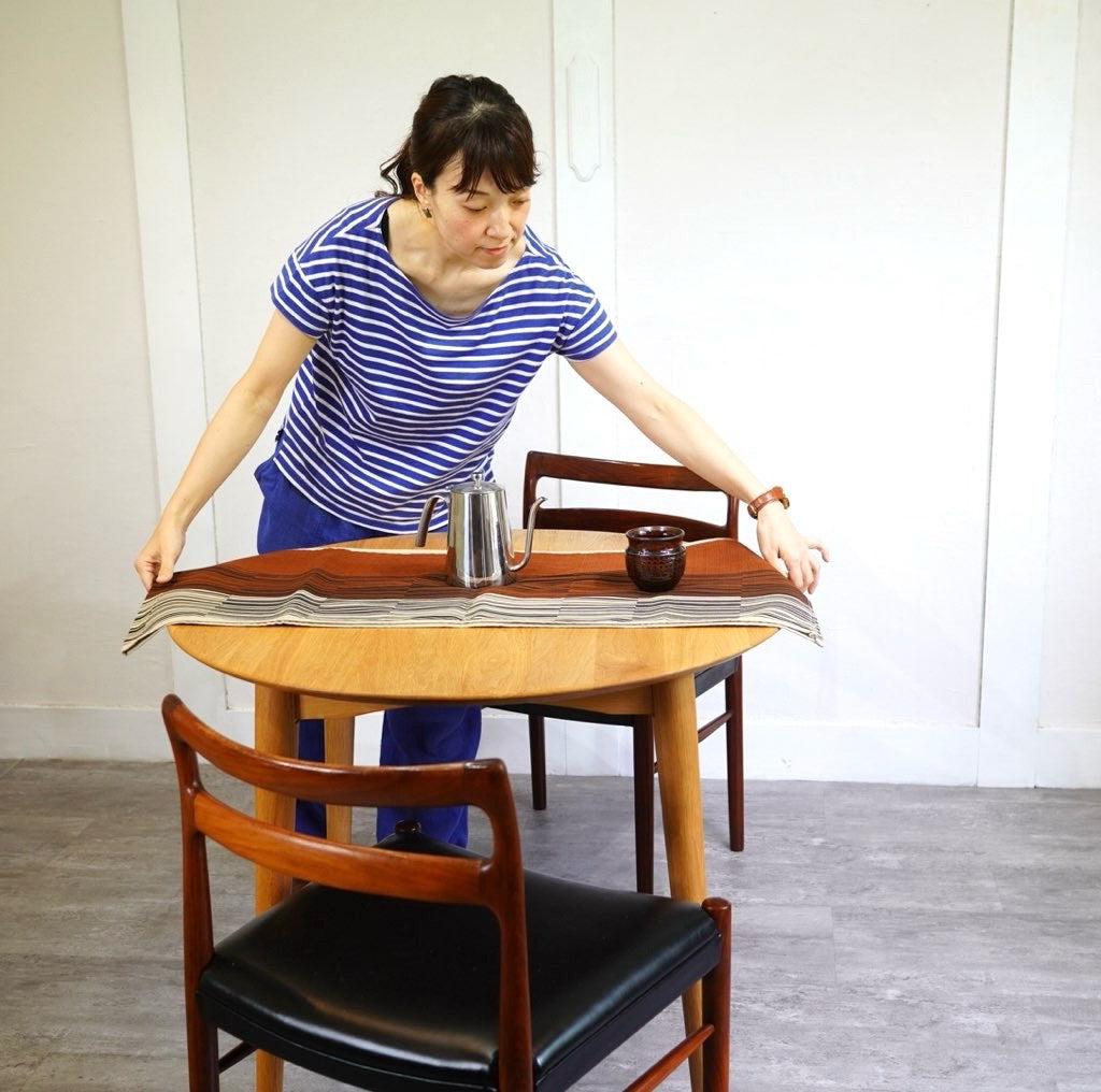 IDC大塚家具 シネマ ダイニングテーブル ラウンドテーブル 中古 1人