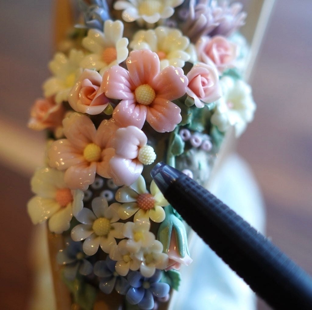 リヤドロ / LLADRO 花車フィギュリン スペイン 磁器 コレクション 置物