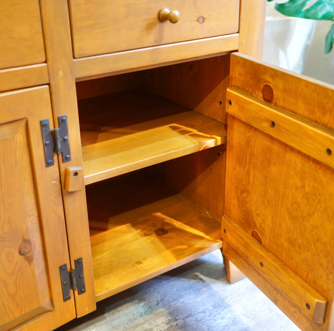 アンファン / Enfant カントリースタイル カップボード 食器棚 パイン