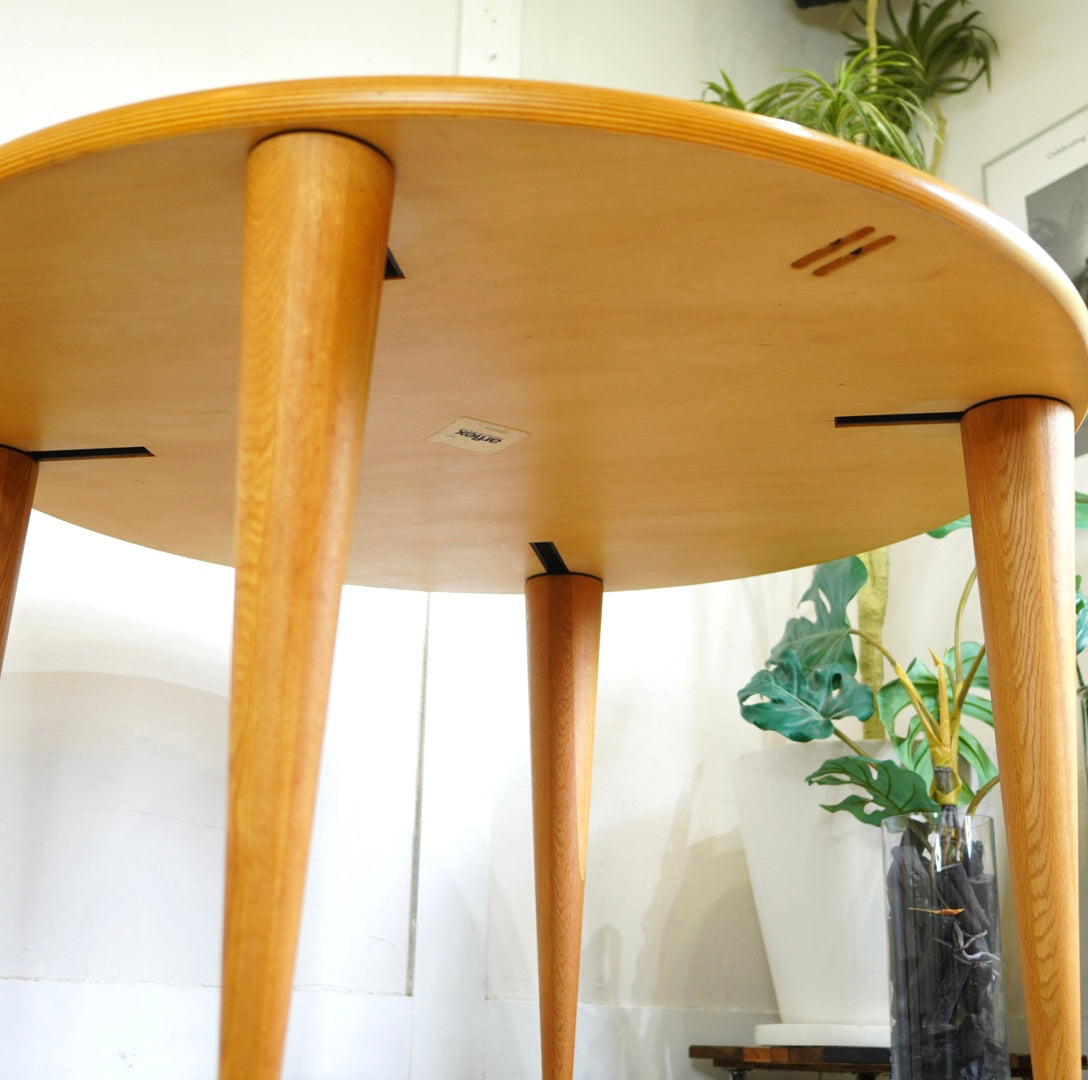 アルフレックス / arflex ニューステーション ラウンドダイニング