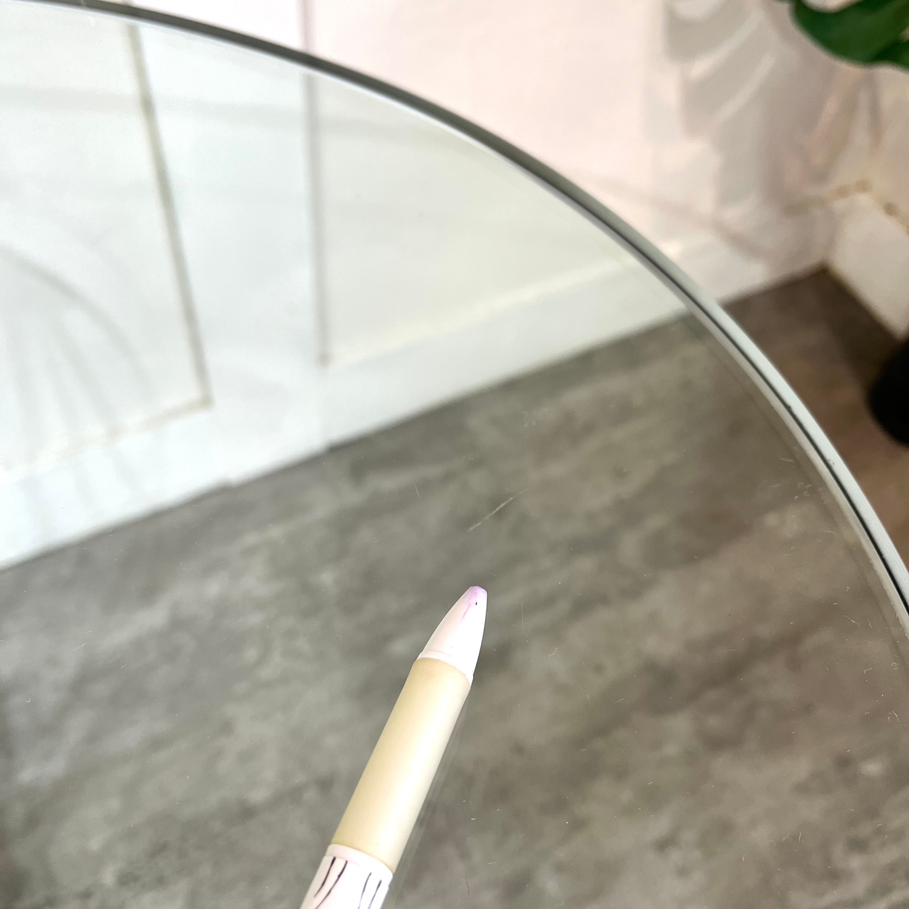 ファセム / Fasem T-38 ガラストップテーブル ダイニングテーブル