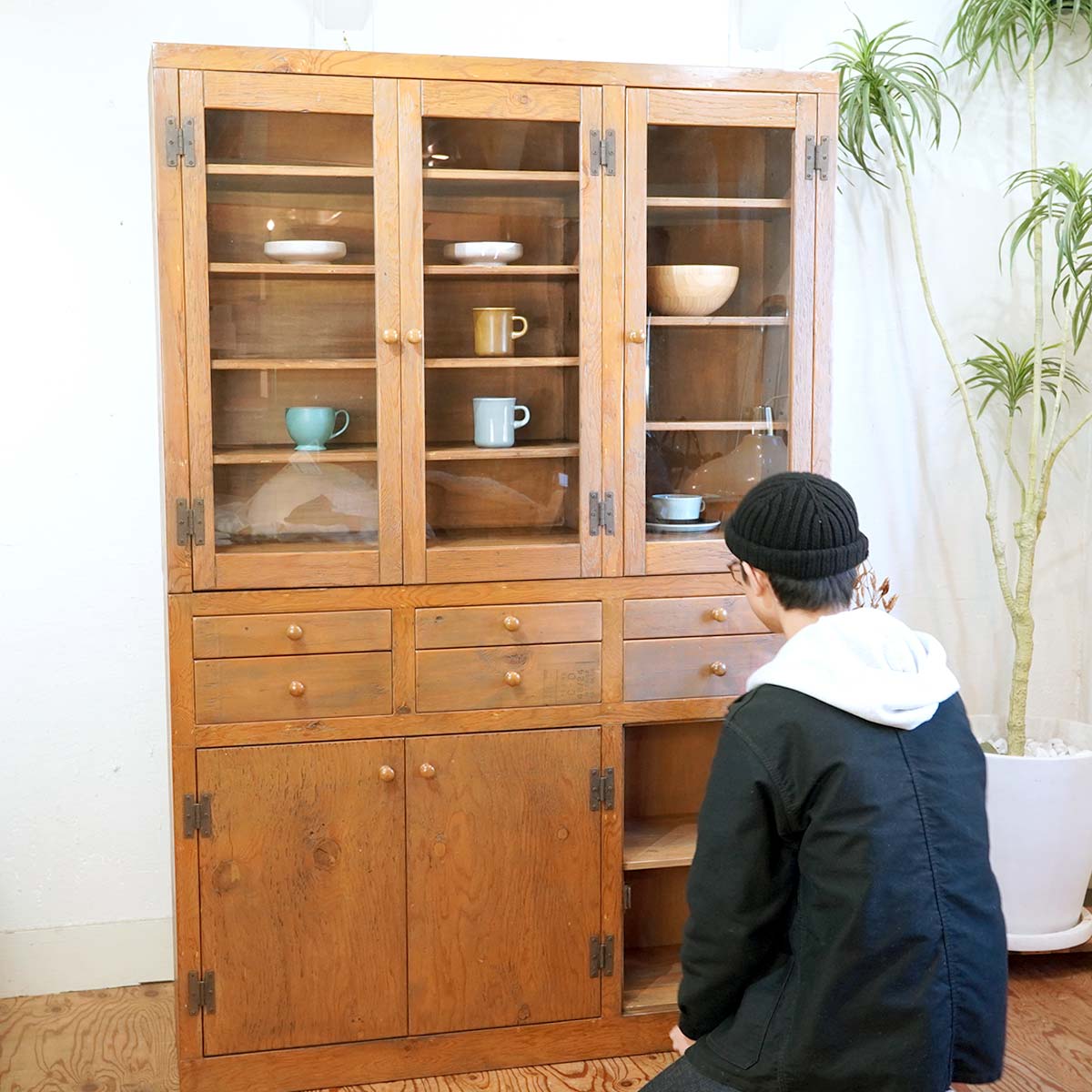 Enfant / アンファン カップボード パイン材 食器棚 希少 中古 味わい