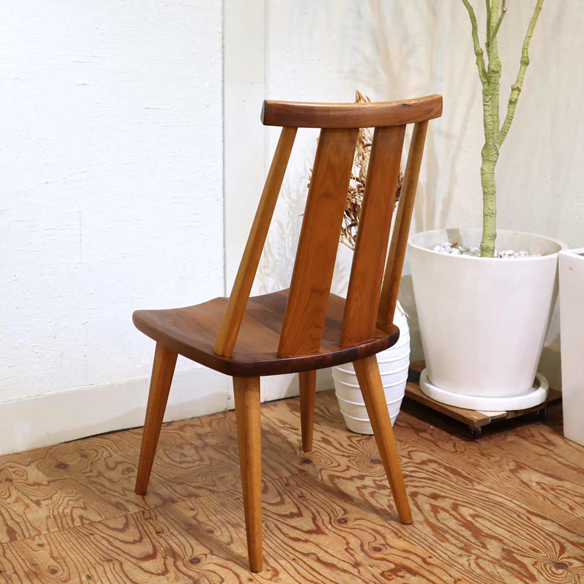 けんけん]飛騨シラカワ ダイニングチェアS-BW138ウォールナット ①