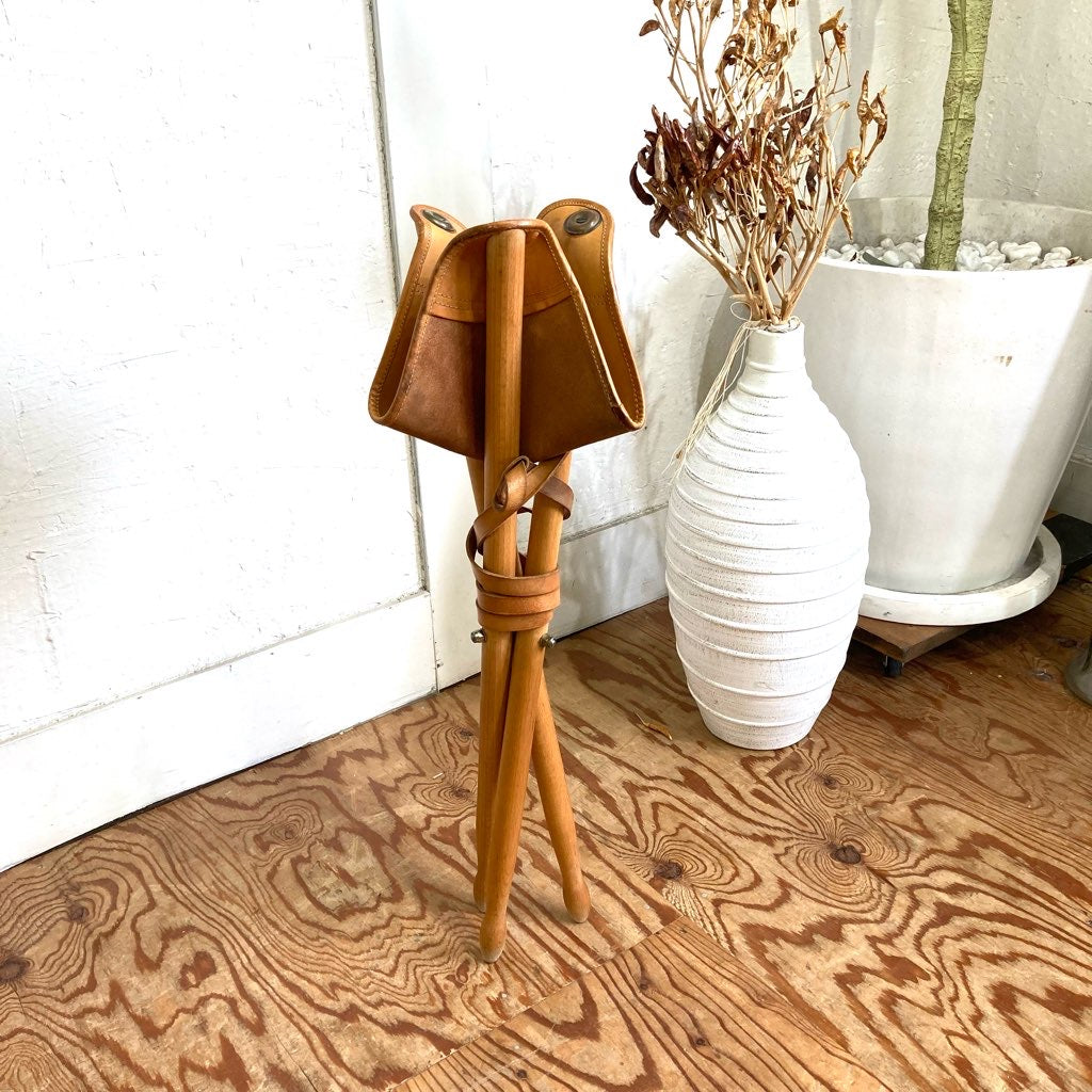 ビンテージハンティングチェアー レザー スタッズアウトドア キャンプ