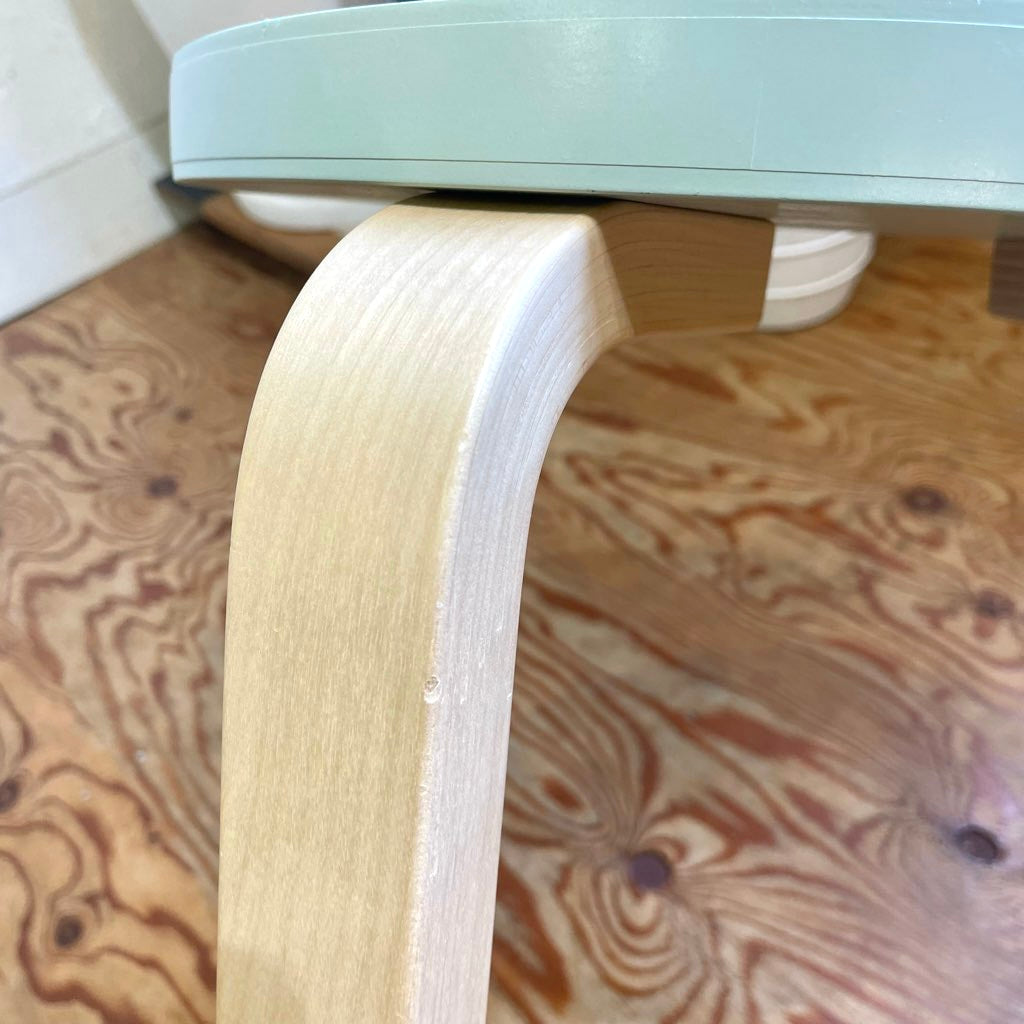 アルテック / Artek スツール60 グリーン ラッカー アルヴァ・アアルト