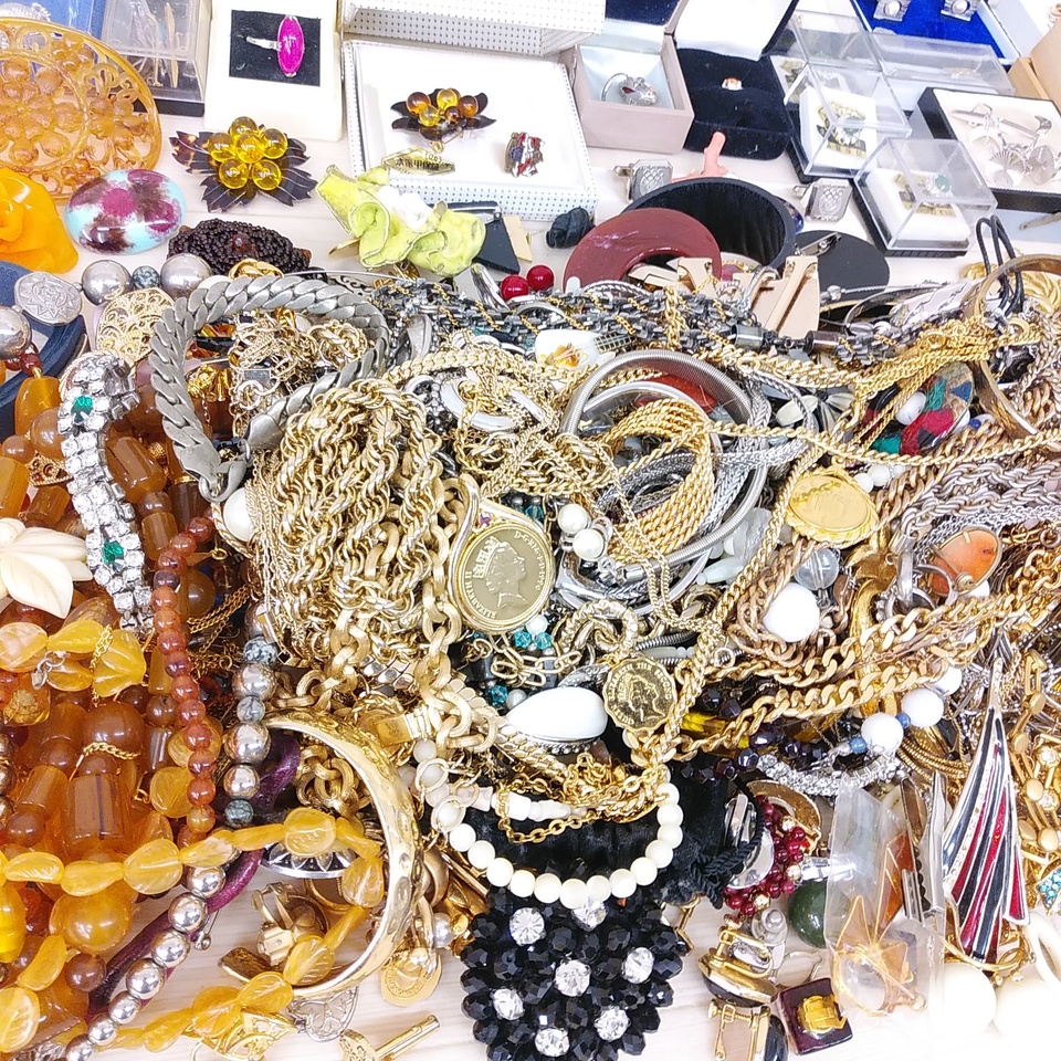 イミテーションアクセサリー メッキ おまとめ出品 約20kg超 Yahoo