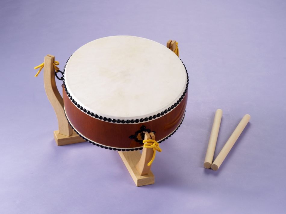 和太鼓 締め太鼓 締太鼓 金蒔絵 本皮 和太鼓 本皮