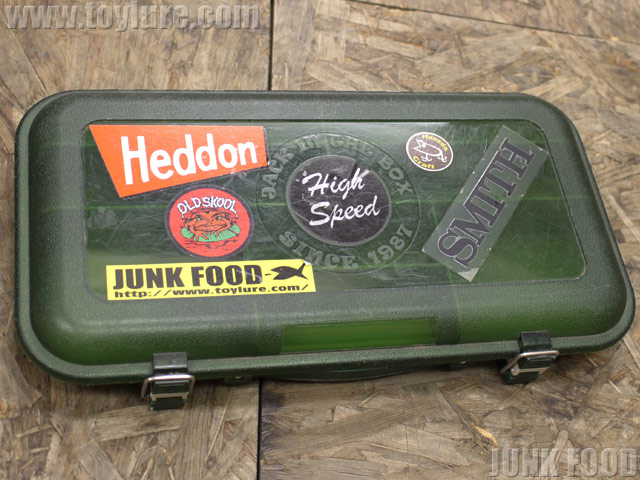 JUNK FOOD item: R-9564 ジャックインザボックス プラッギン