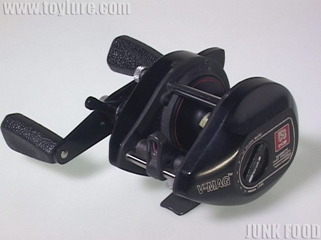 JUNK FOOD item: R-10171 キャスプロ Vマグ4 V-MAG4