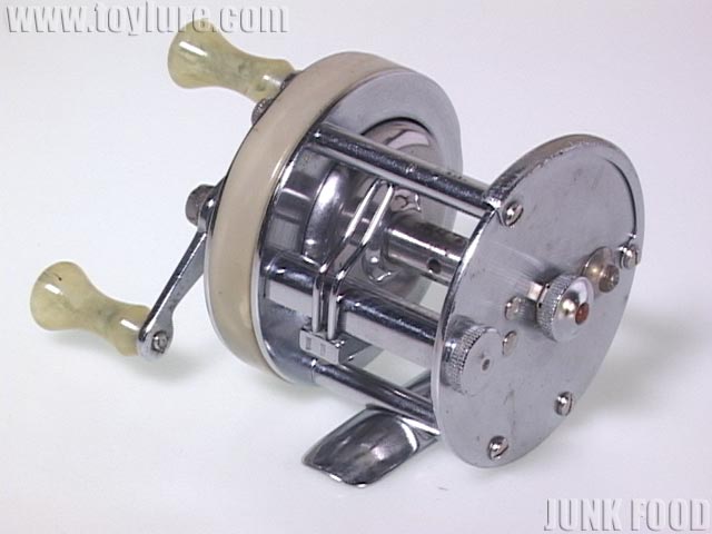 JUNK FOOD item: R-7902 Sportcast 1977 スポートキャスト モデルGD