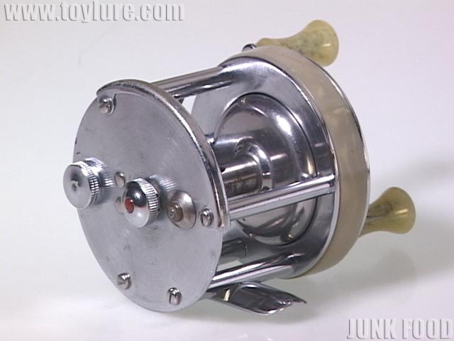 JUNK FOOD item: R-7902 Sportcast 1977 スポートキャスト モデルGD