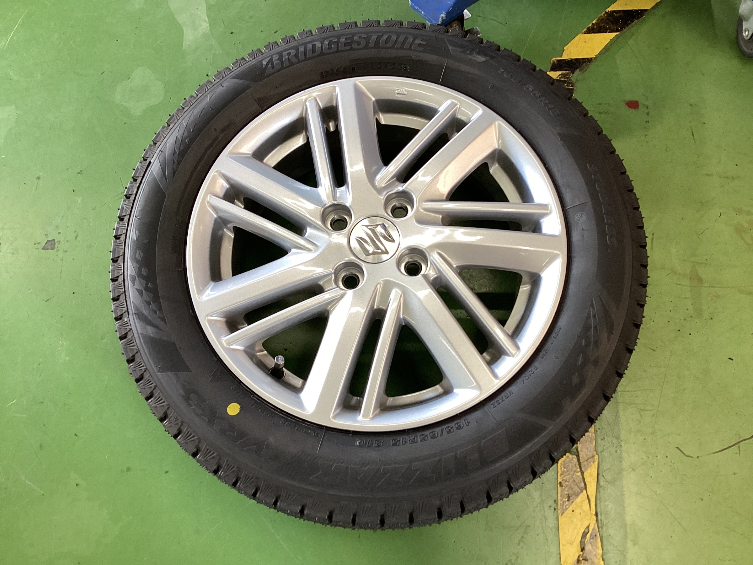 ソリオハイブリッド（MA37S）特に新車にオススメ！クロス履き！ | 店舗