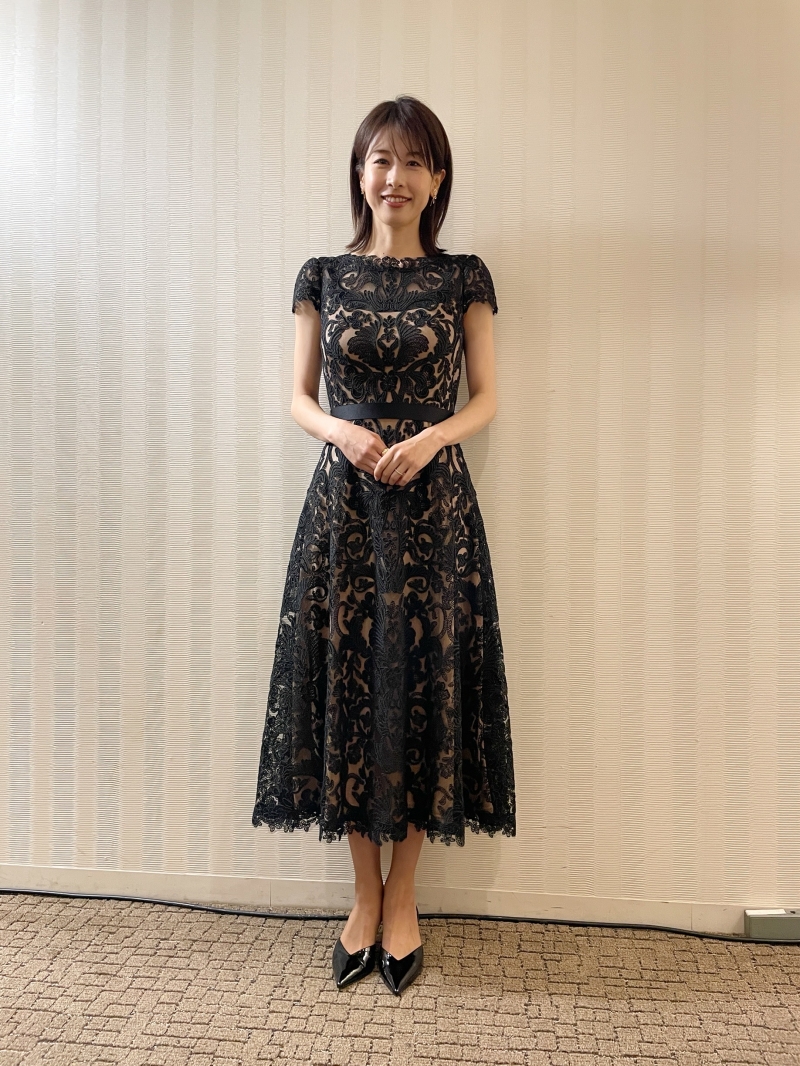 TADASHI SHOJI（タダシ ショージ）公式サイト｜着るだけで美しく、より