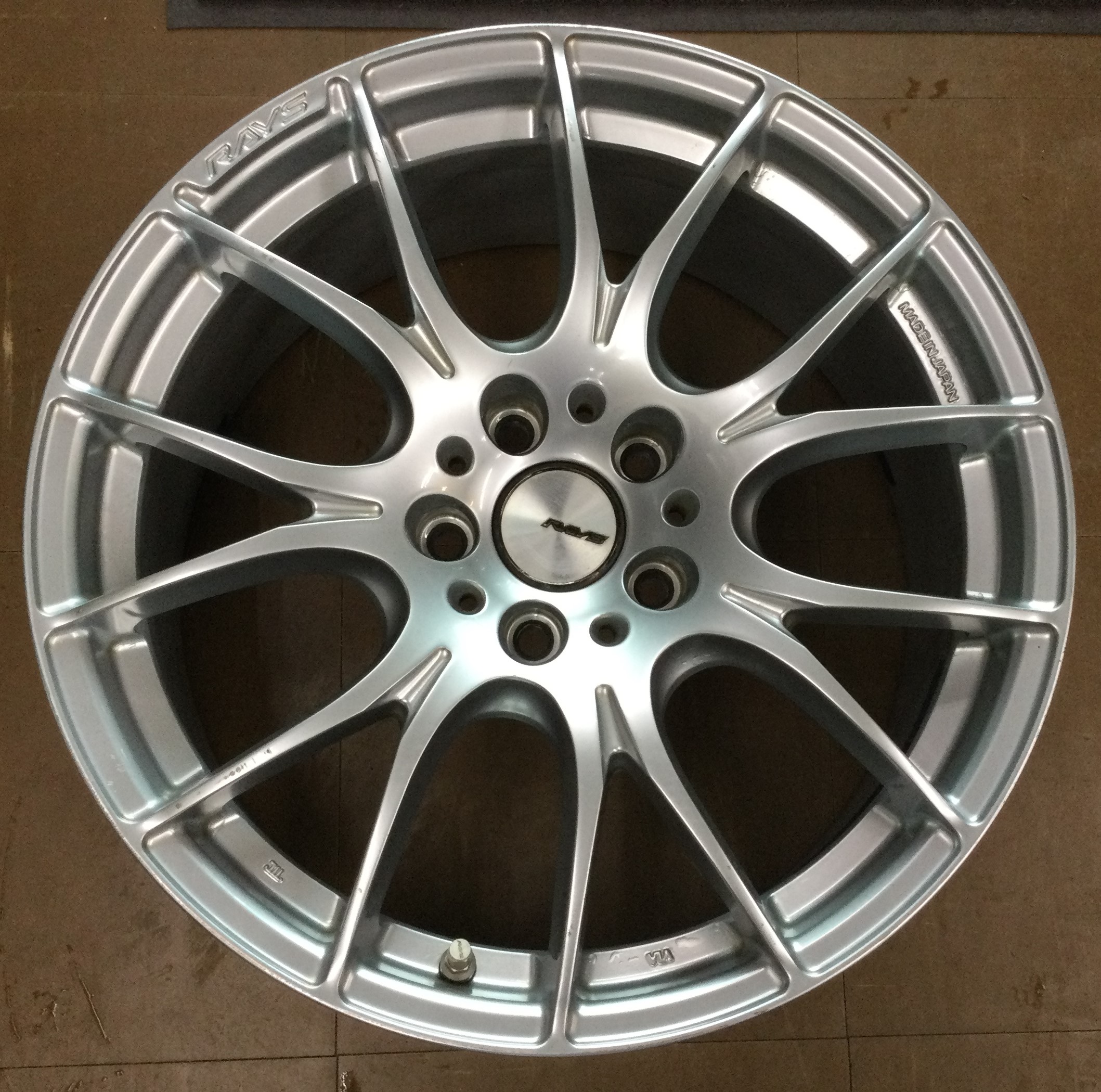 alt2667 中古 RAYZ ホムラ 2×7 18インチ アルミホイール4本セット 商品