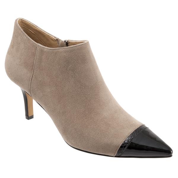 Alana | Trotters: We Fit Your Style