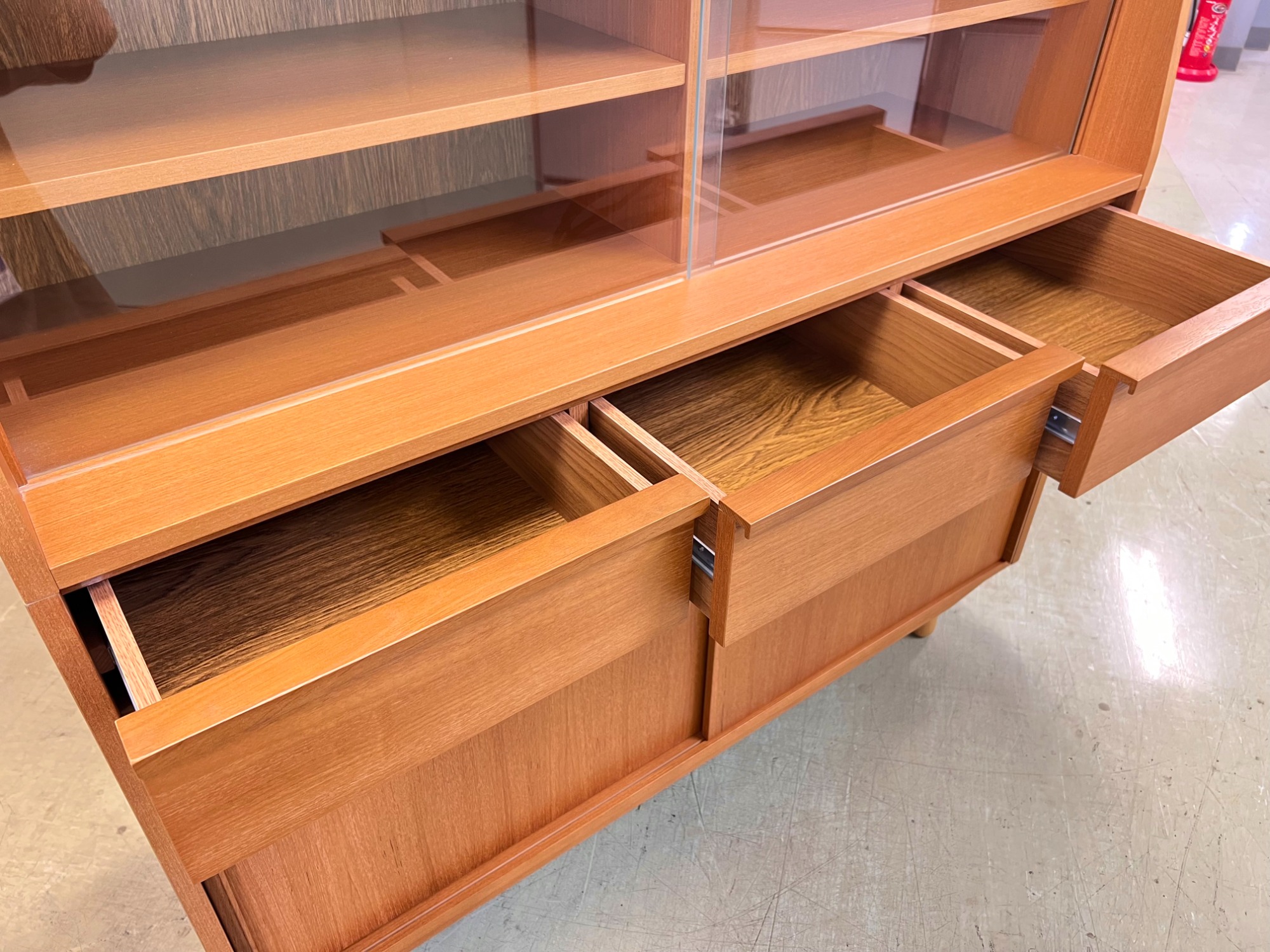 町田店家具紹介 ～UNICO（ウニコ）- カップボード ARBERO（アルベロ