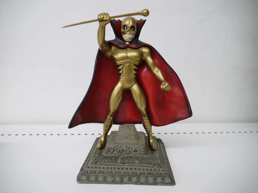 LIBERTY PLANET 黄金バットフィギュアが入荷しました！【トレファク