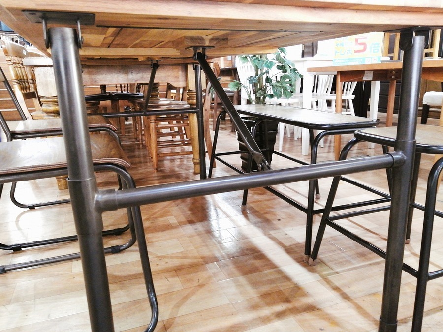 UNICO(ウニコ) LABORA(ラボラ)シリーズ！ダイニング5点セットが入荷