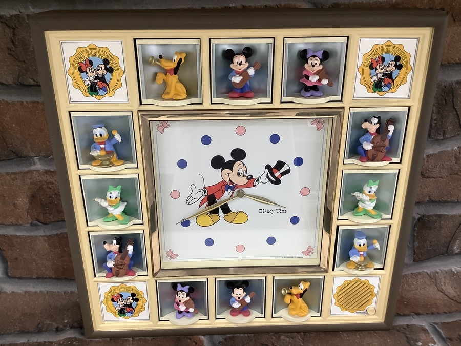 スマホで購入】ディズニーキャラクターのからくり時計が入荷致しました