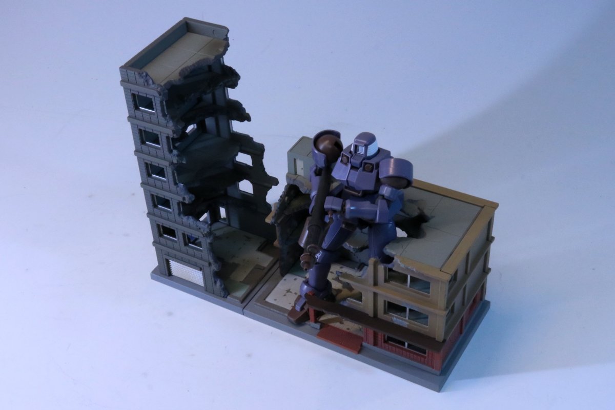 あなたの作品を簡単により格好良く飾れる!!トミーテック「ジオコレ